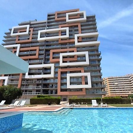 Apartamentos Turisticos Rocha Tower 15C Портиман Екстериор снимка