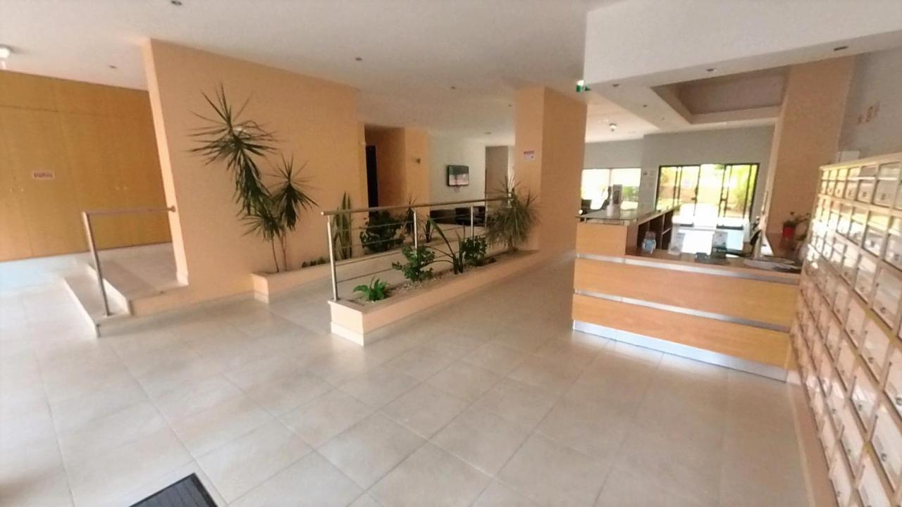 Apartamentos Turisticos Rocha Tower 15C Портиман Екстериор снимка