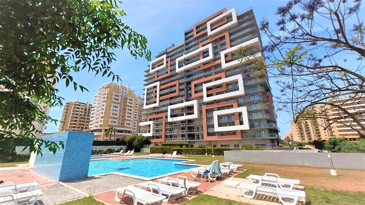 Apartamentos Turisticos Rocha Tower 15C Портиман Екстериор снимка